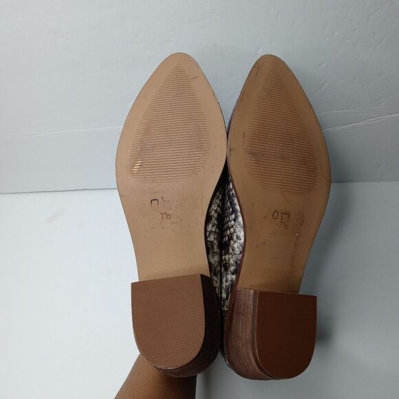 Madewell Low Chelsea Boots in Snake Embossed Leather - Picture 7 of 8